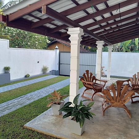 Gold Bubble Villa Unawatuna Exterior photo